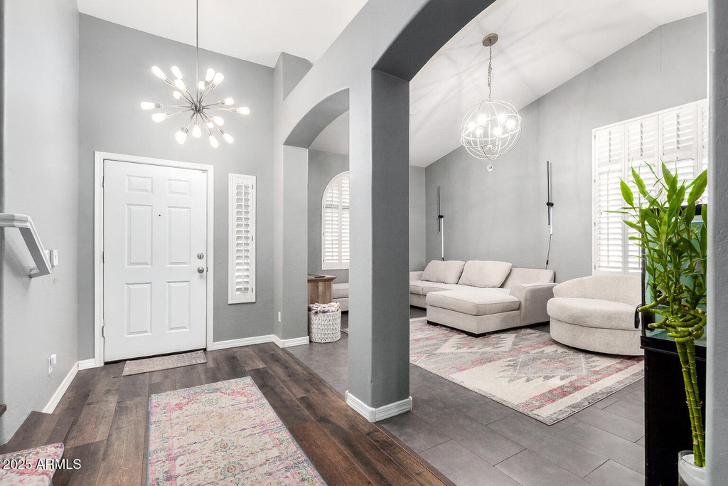 5257 W Belmont Avenue - Photo 2