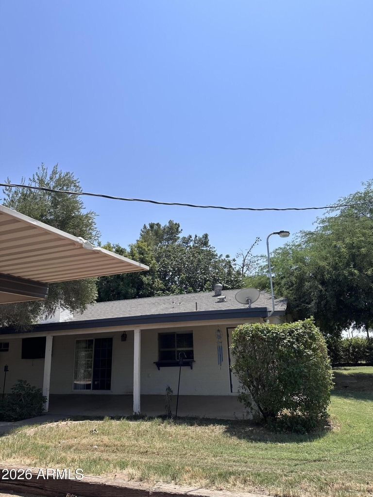 12114 E Victoria Street - Photo 22