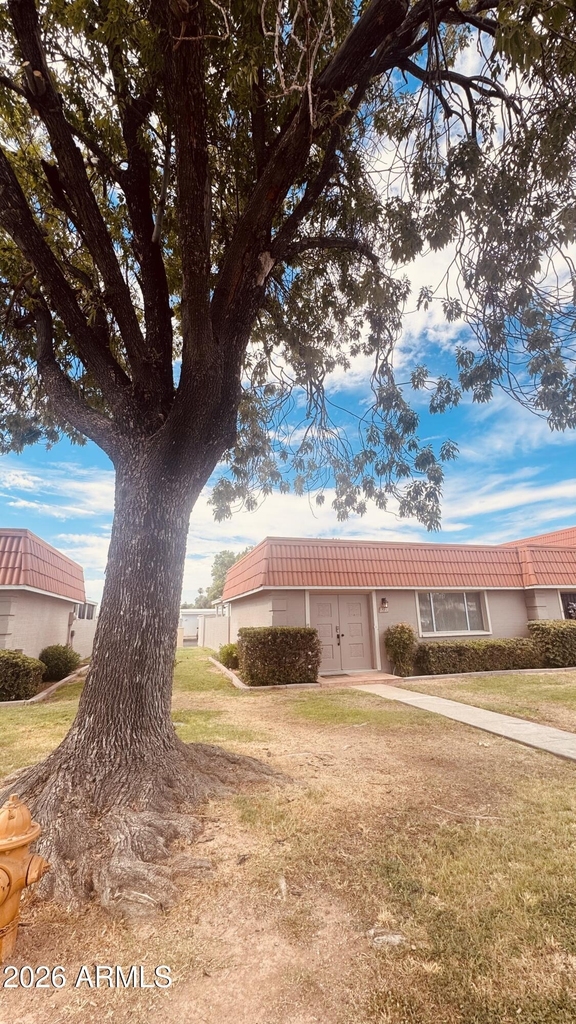 8229 E Vista Drive - Photo 1