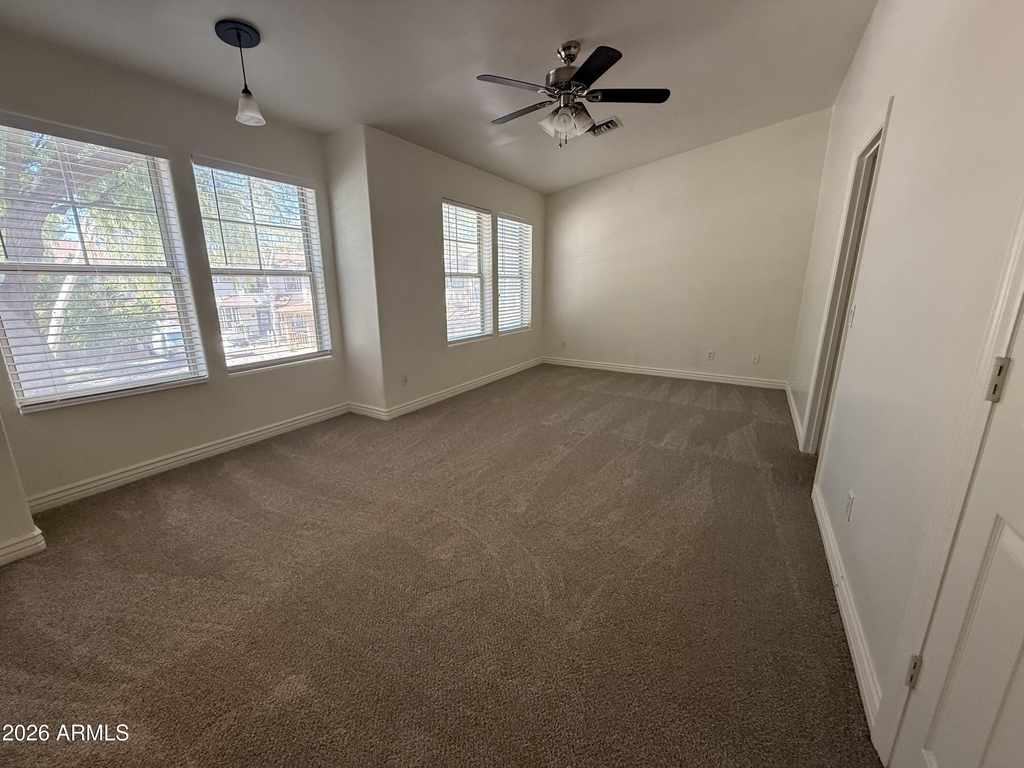 942 S Ash Avenue - Photo 13