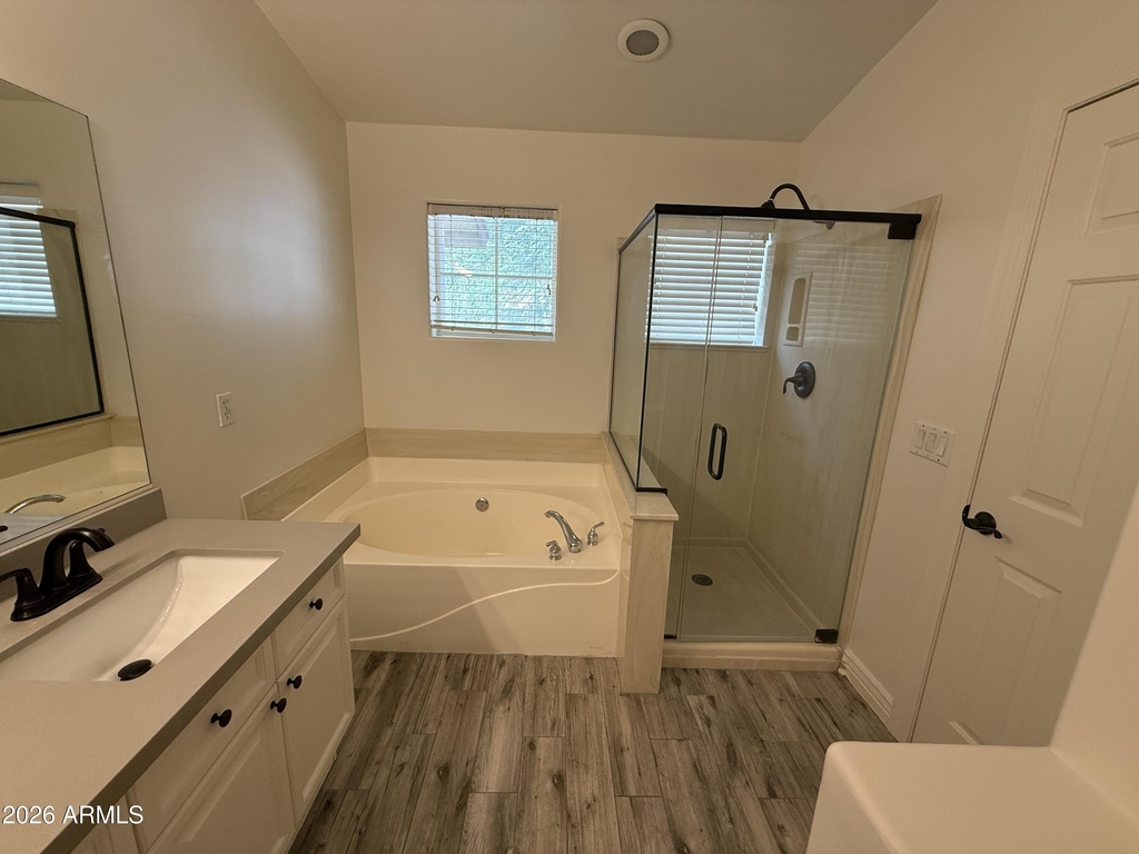 942 S Ash Avenue - Photo 10