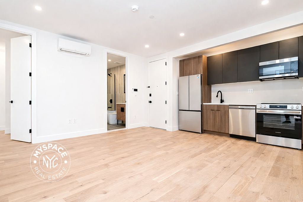 96 Moore Street - Photo 0