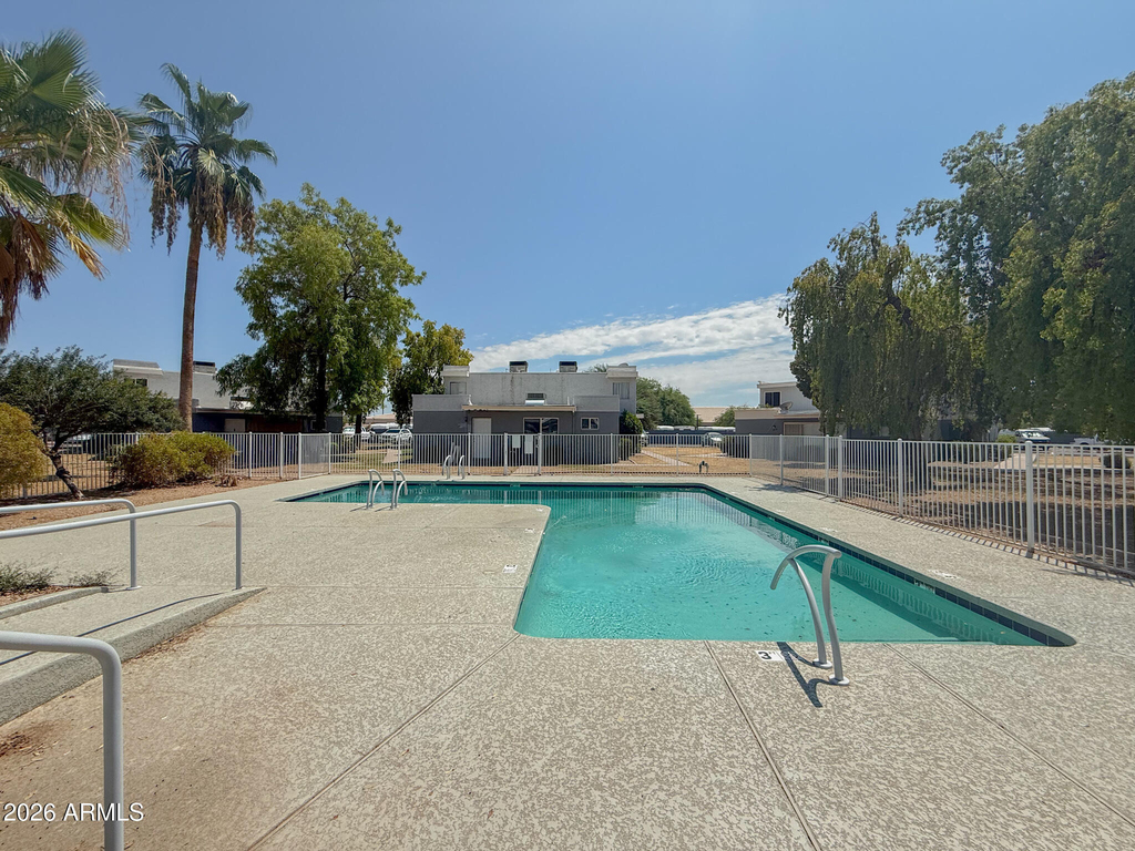 2625 W Ocotillo Road - Photo 15