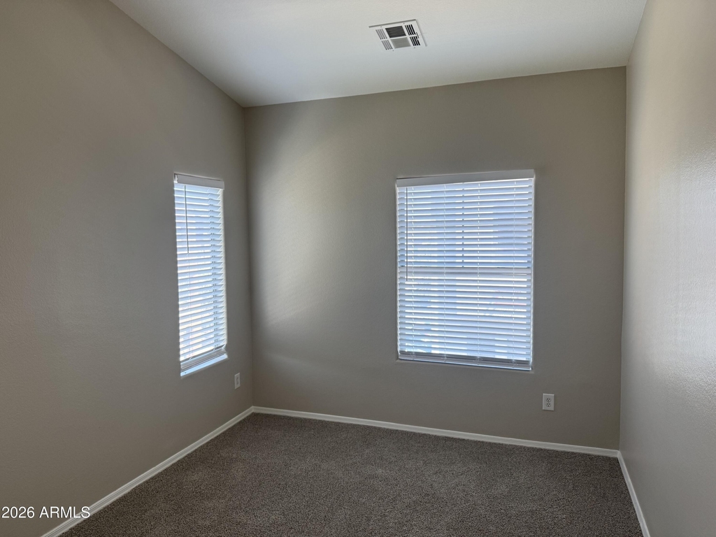 900 S 94th Street - Photo 2