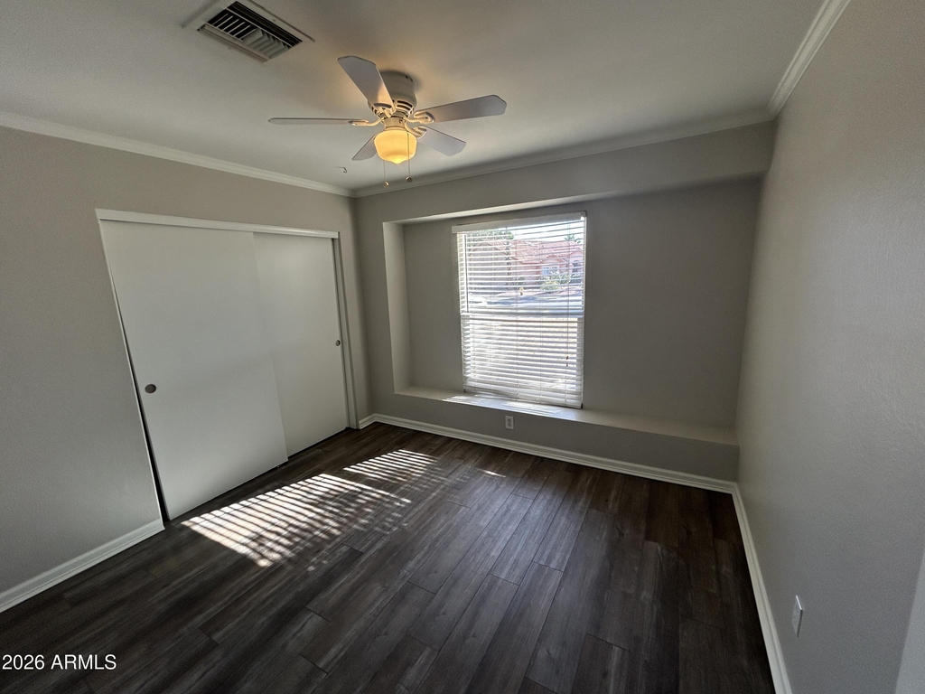 16435 S 43rd Street - Photo 8