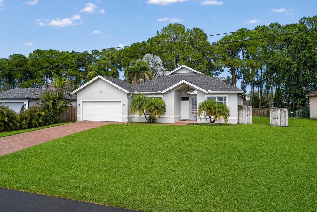 4059 Sw Kamsler Street - Photo 2