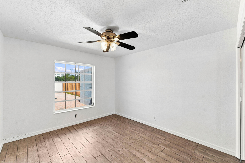 3310 Nw 90th Avenue - Photo 21