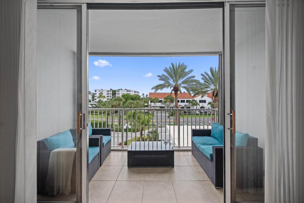 2860 S Ocean Boulevard - Photo 8