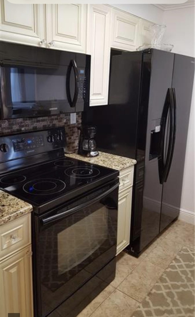 9466 Boca Cove Circle - Photo 1