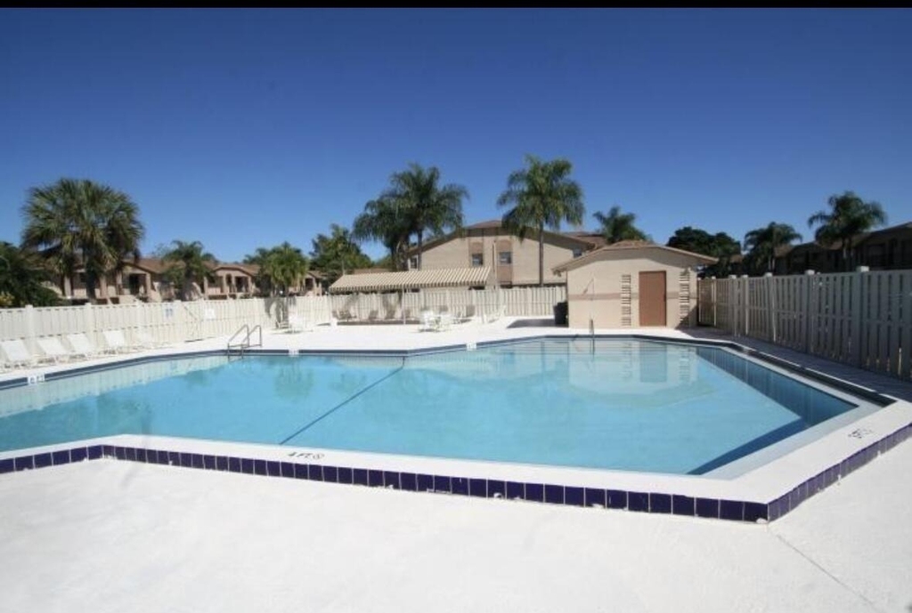 9466 Boca Cove Circle - Photo 7