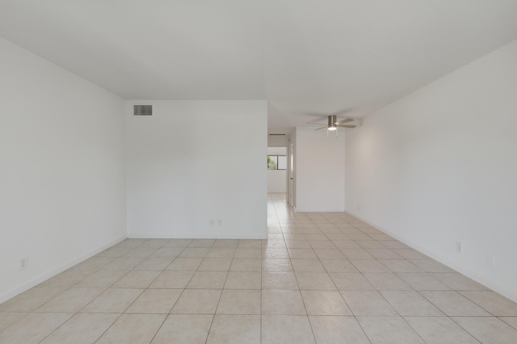 4529 Ne 21st Avenue - Photo 15
