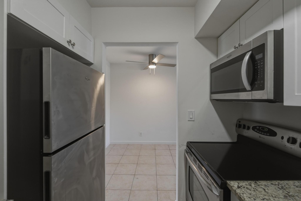 4529 Ne 21st Avenue - Photo 13