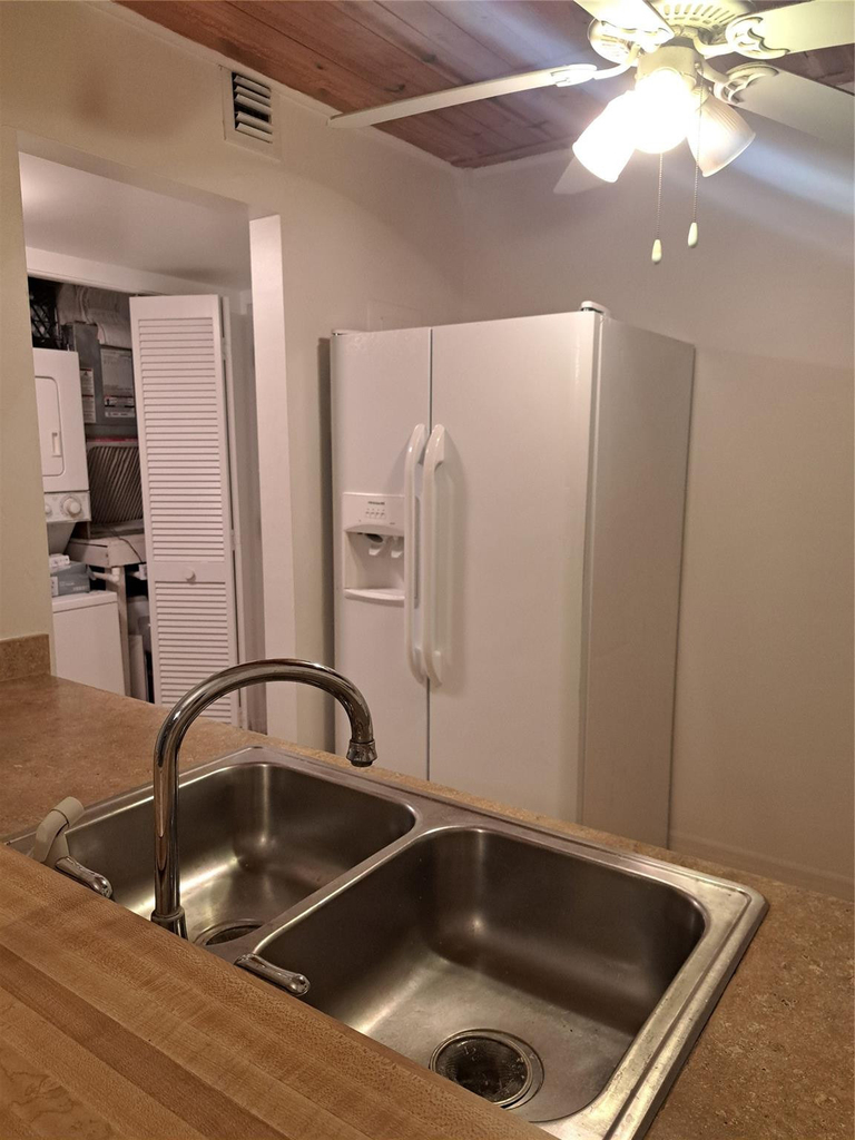4164 Nw 90th Avenue - Photo 8