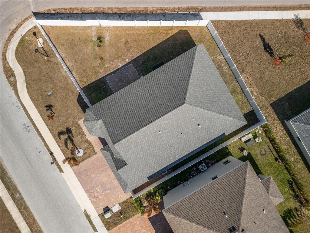 340 Palm Breezes Drive - Photo 22