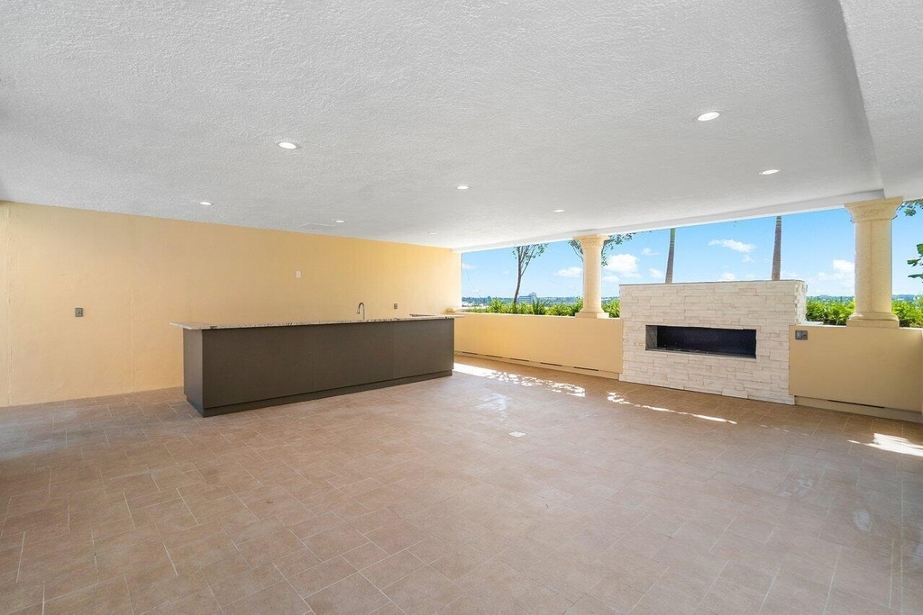2640 Lake Shore Drive - Photo 44