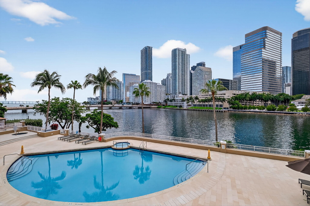 701 Brickell Key Boulevard - Photo 45