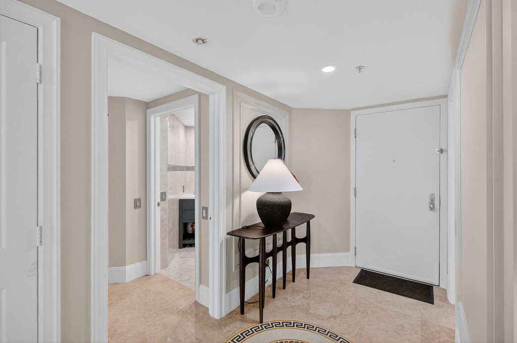 701 Brickell Key Boulevard - Photo 12