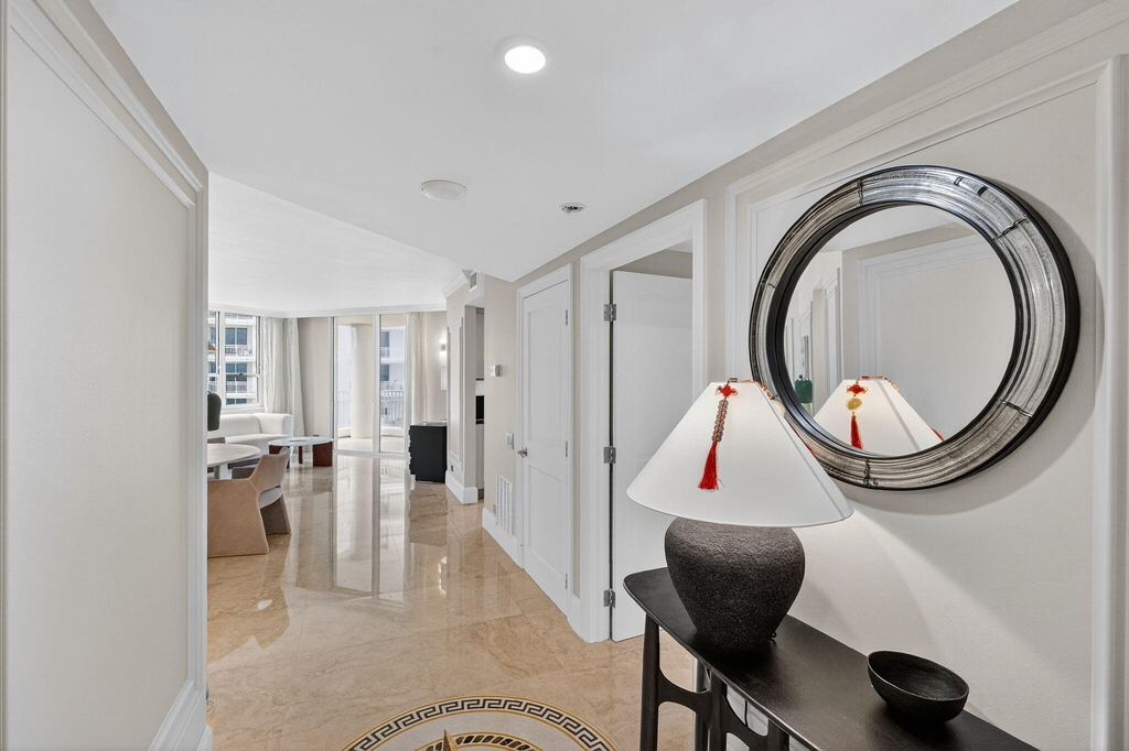701 Brickell Key Boulevard - Photo 11