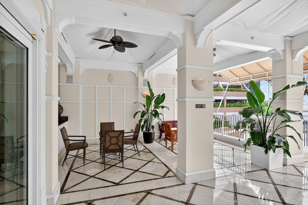 701 Brickell Key Boulevard - Photo 10