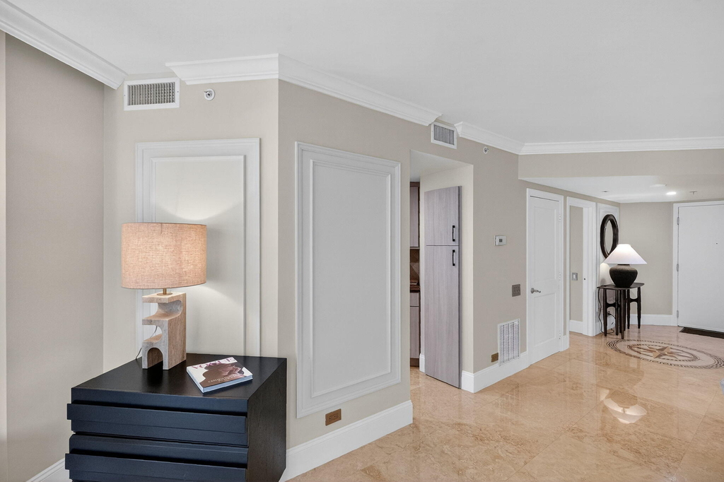 701 Brickell Key Boulevard - Photo 16