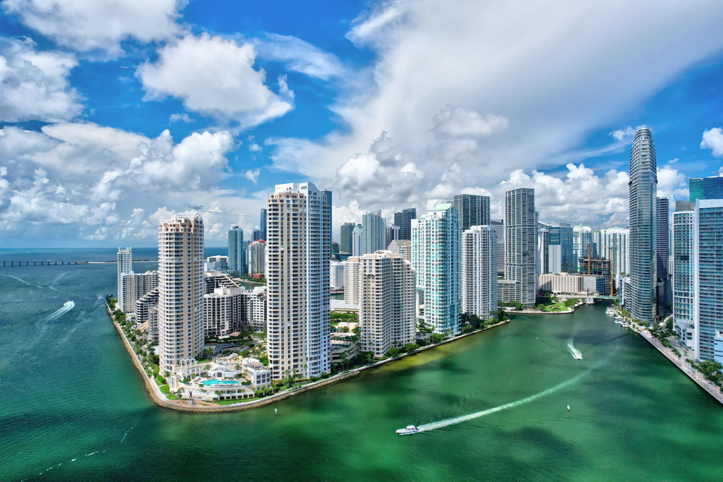 701 Brickell Key Boulevard - Photo 0