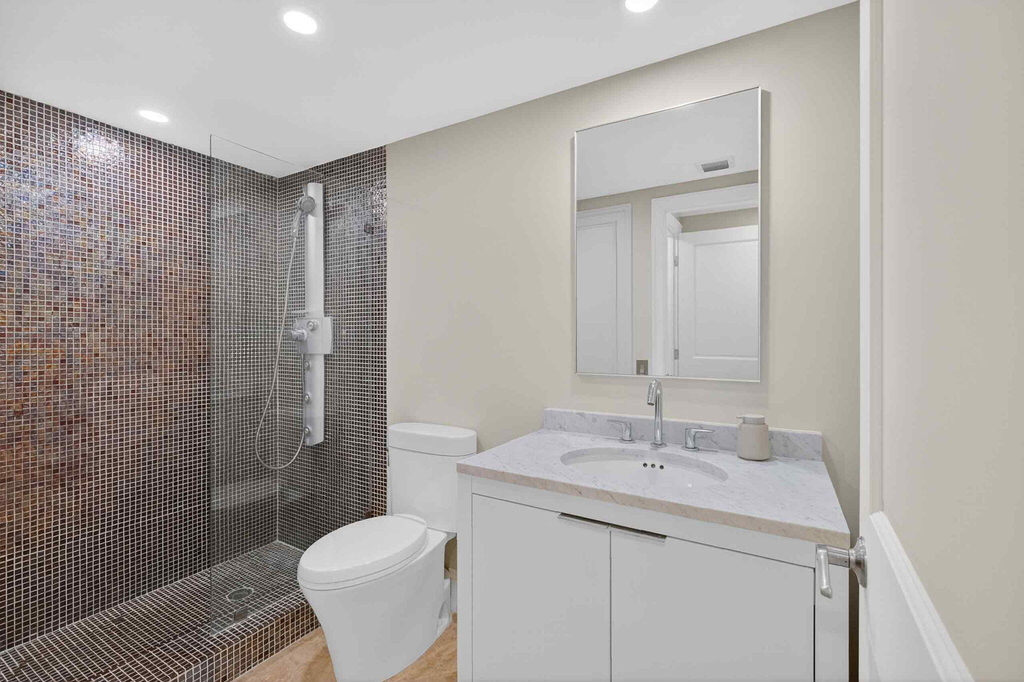 701 Brickell Key Boulevard - Photo 37