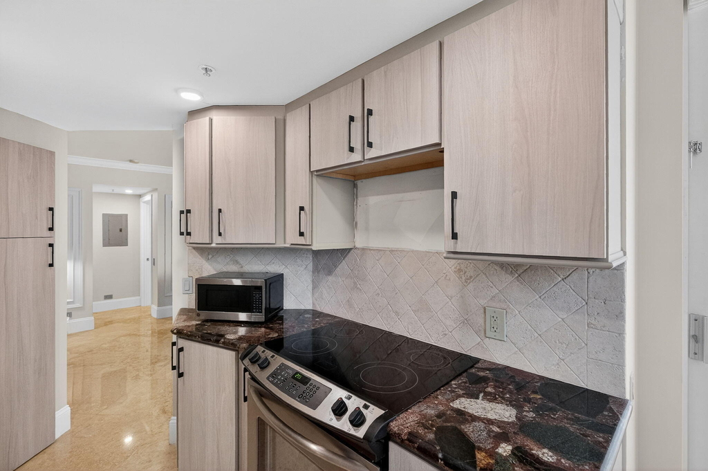 701 Brickell Key Boulevard - Photo 28
