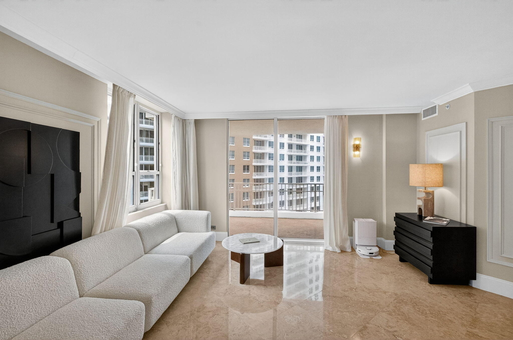 701 Brickell Key Boulevard - Photo 22