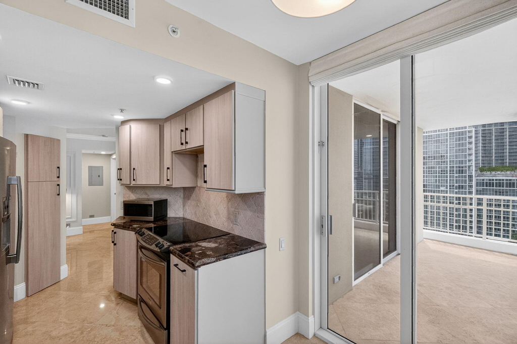 701 Brickell Key Boulevard - Photo 25