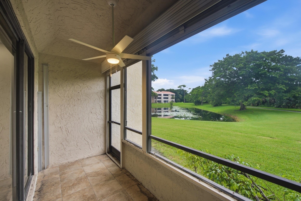 7508 La Paz Boulevard - Photo 20