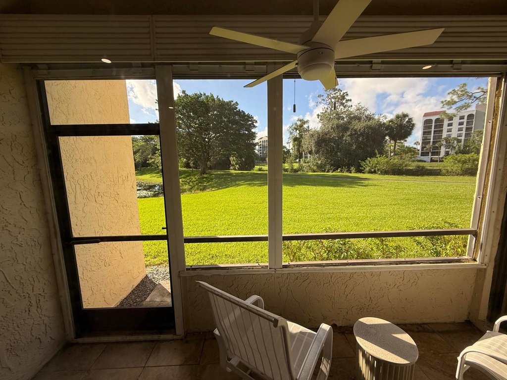 7508 La Paz Boulevard - Photo 10