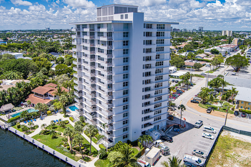 888 Intracoastal Drive - Photo 0