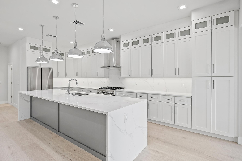10918 Grande Boulevard - Photo 4