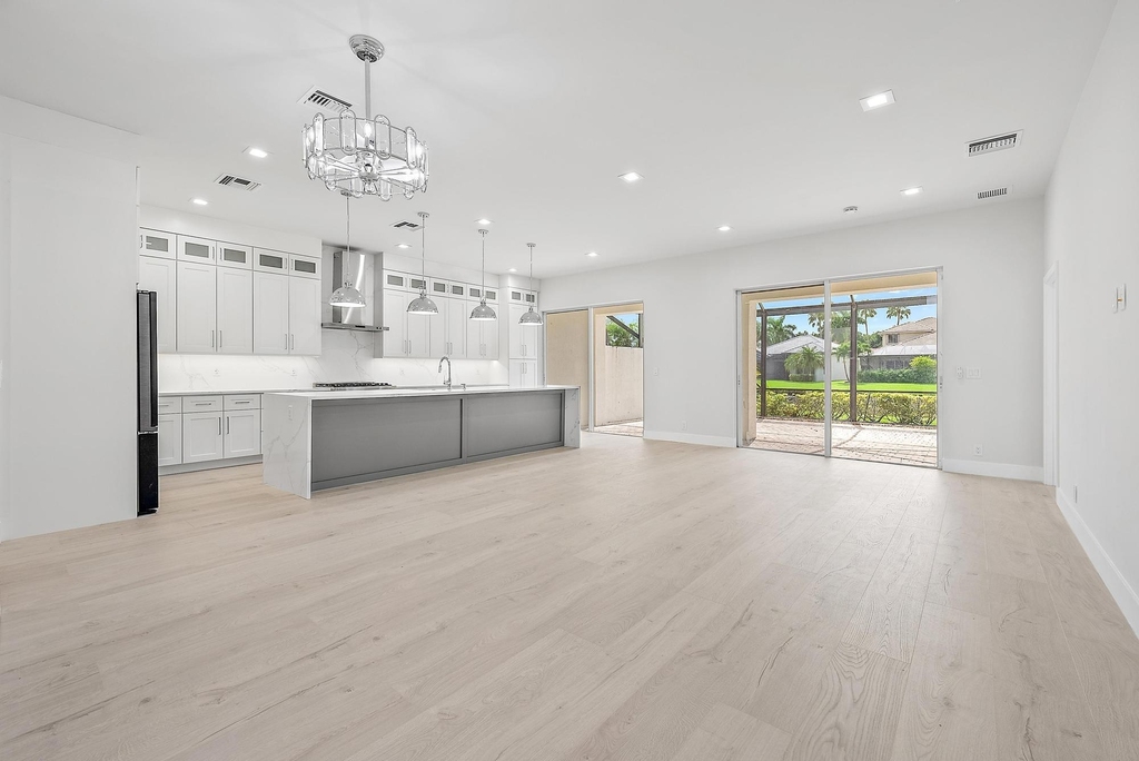 10918 Grande Boulevard - Photo 8