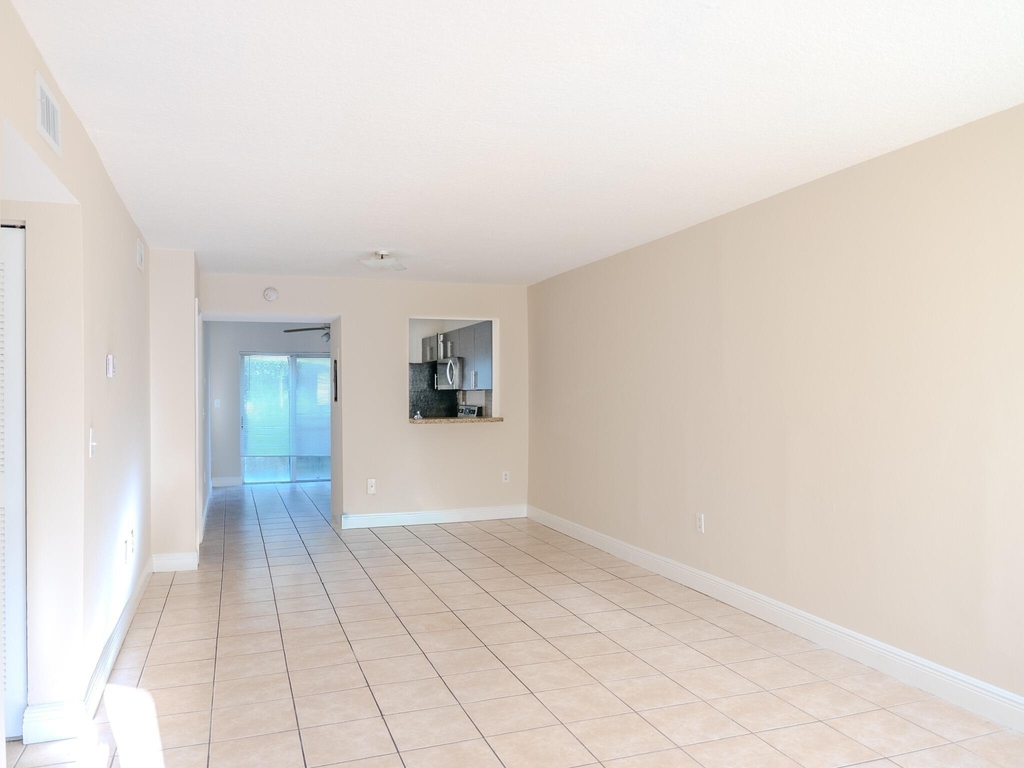 4785 Sw 62nd Avenue - Photo 2