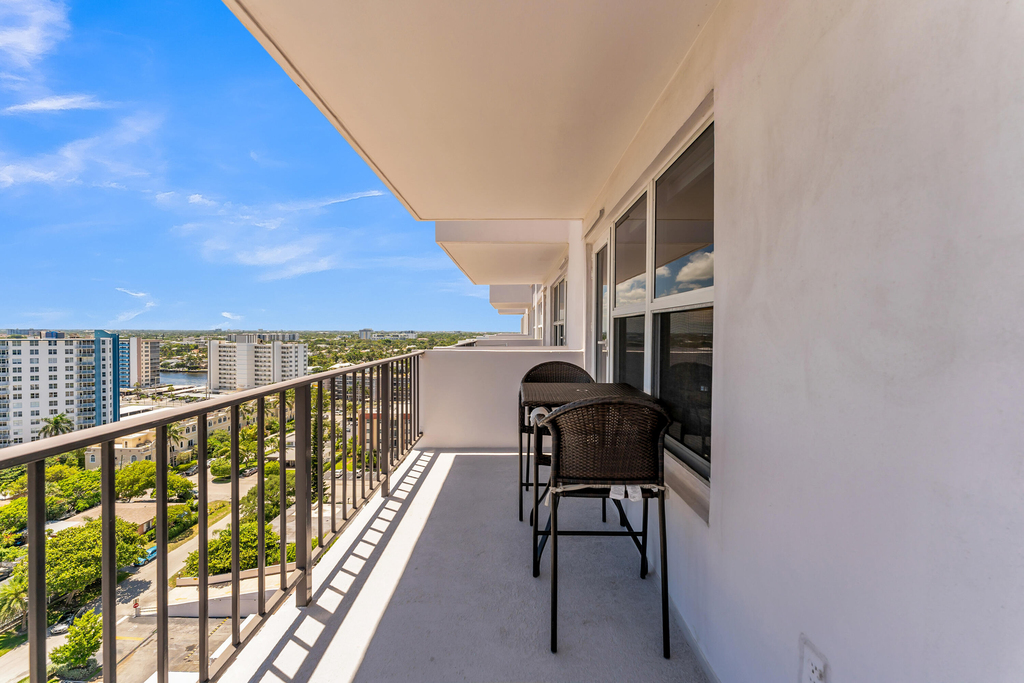 405 N Ocean Boulevard - Photo 5