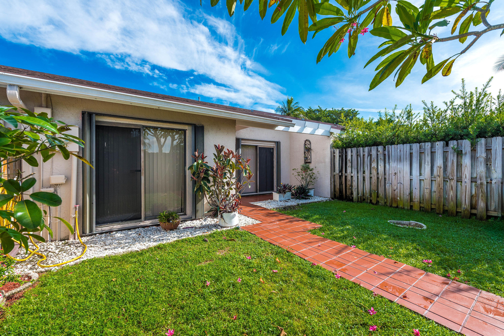 1013 Nw 53rd Street - Photo 37