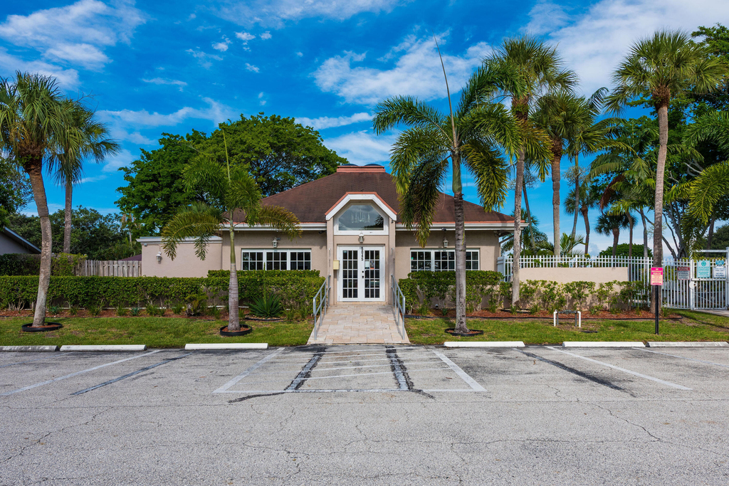 1013 Nw 53rd Street - Photo 42