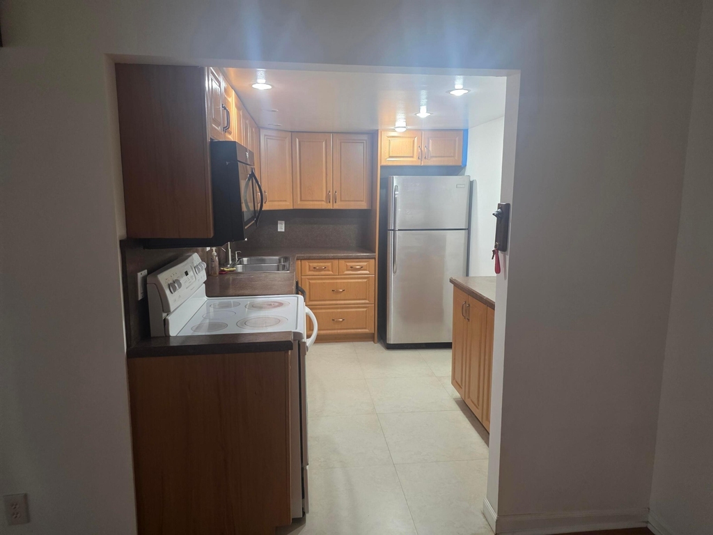 959 Se 2nd Avenue - Photo 21