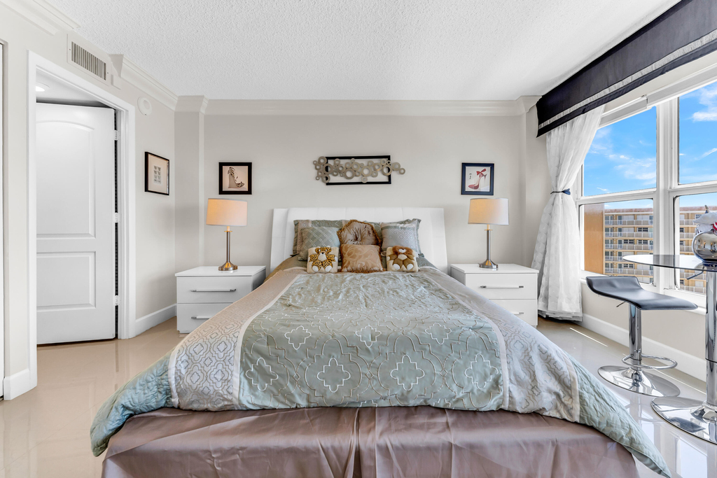 405 N Ocean Boulevard - Photo 23