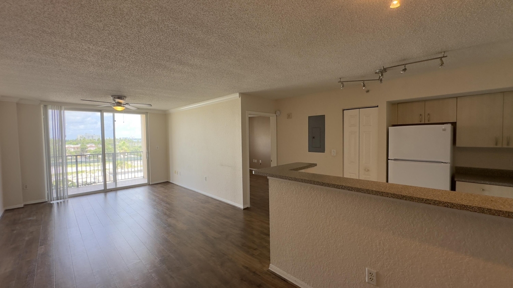 1801 N Flagler Drive - Photo 0