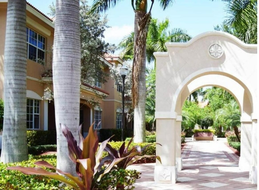 5021 Vine Cliff Way W - Photo 12