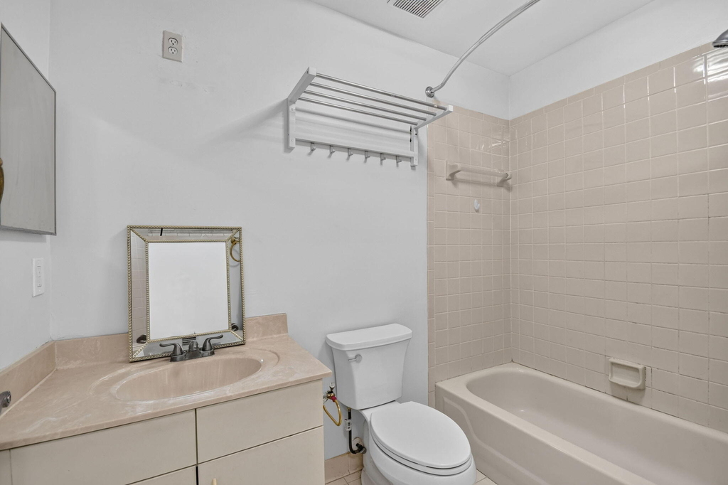 208 Caribe Court - Photo 26
