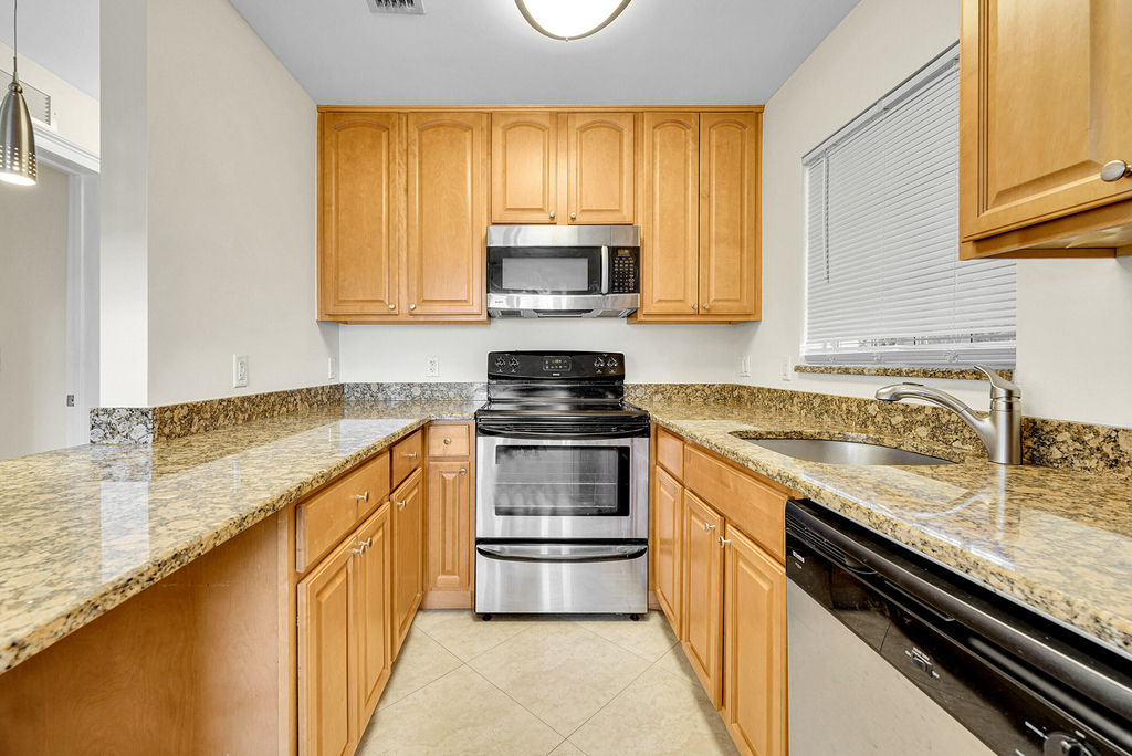 410 Sw 15th Street - Photo 6