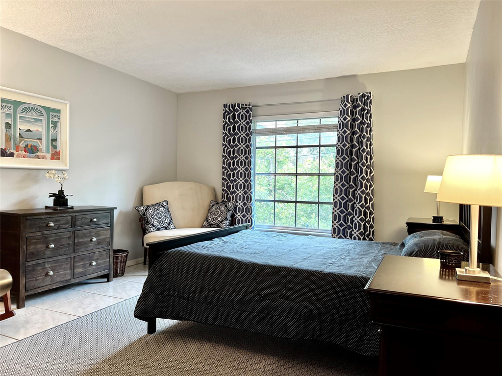 2271 Ne 68th Street - Photo 23