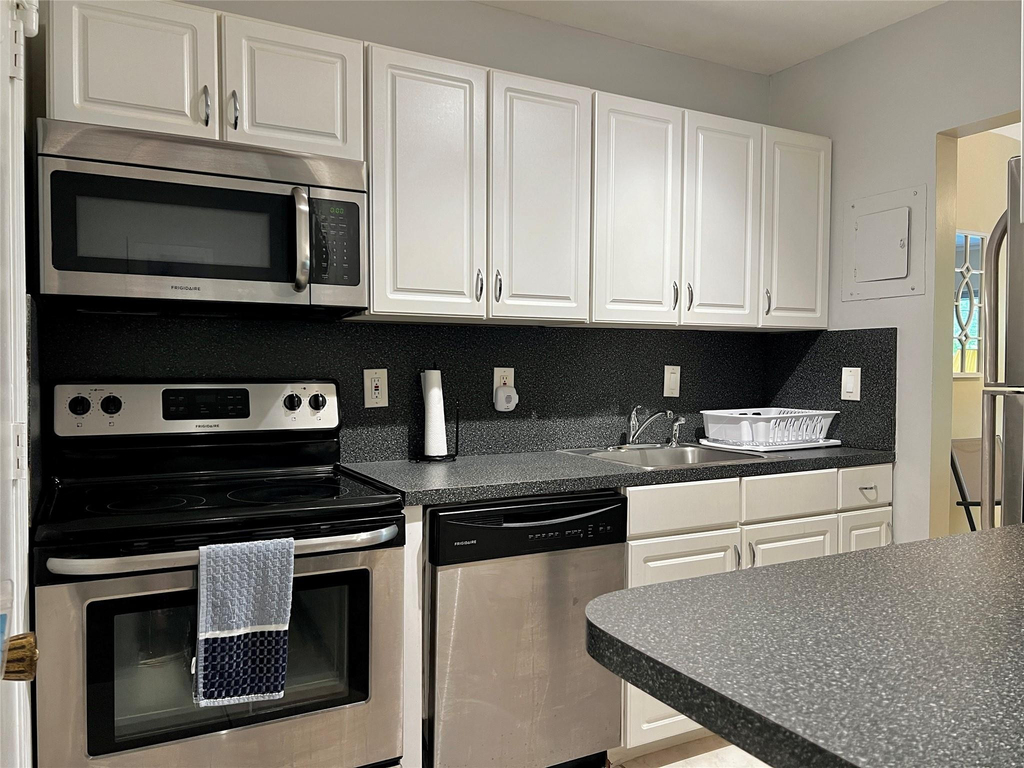 2271 Ne 68th Street - Photo 1