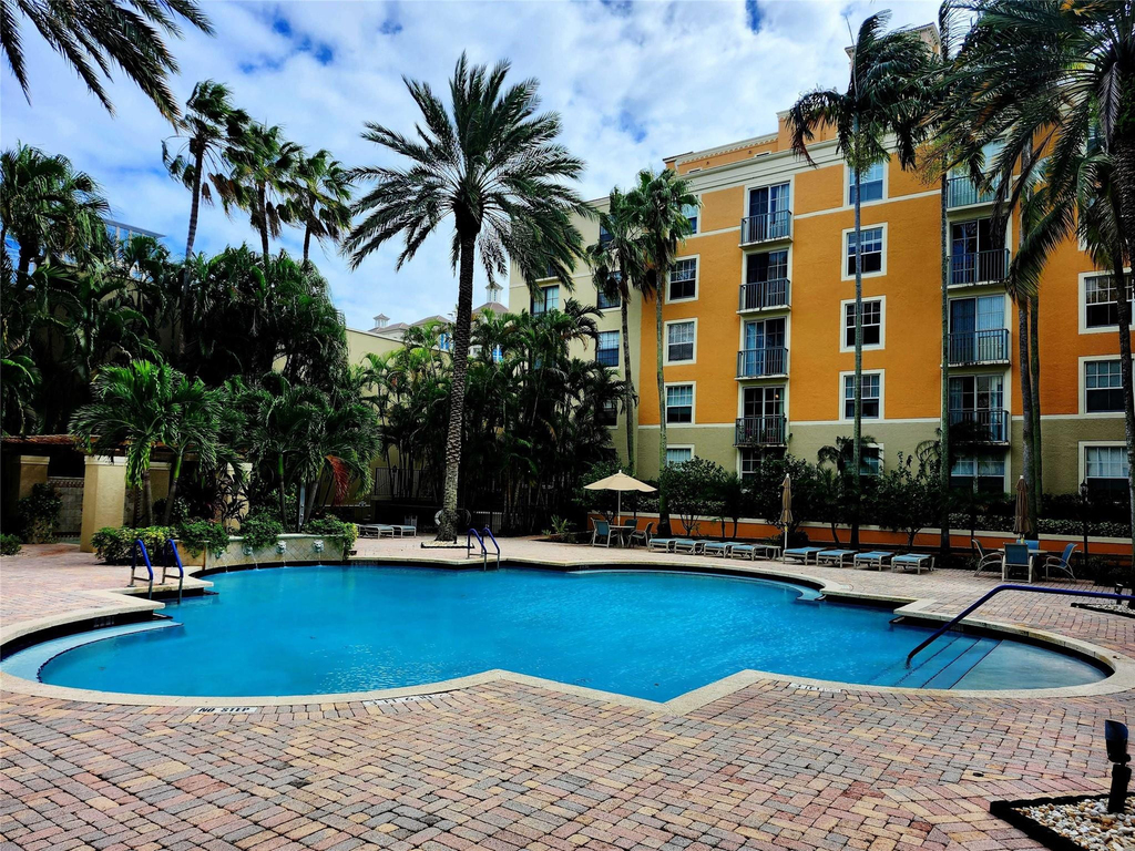 720 S Sapodilla Avenue - Photo 11