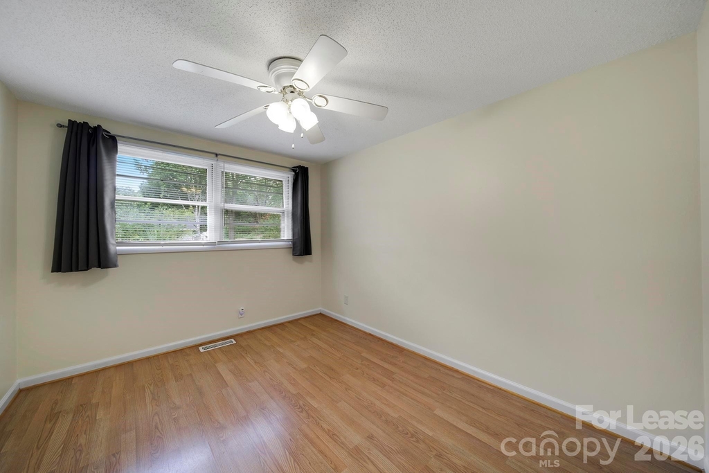 501 Olin Drive - Photo 10