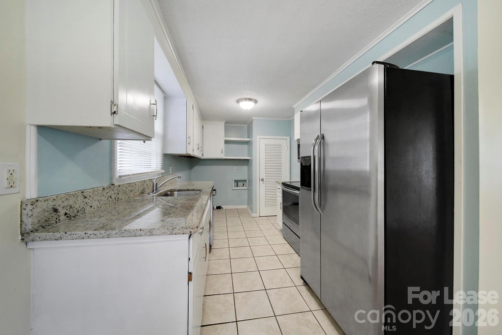 501 Olin Drive - Photo 6