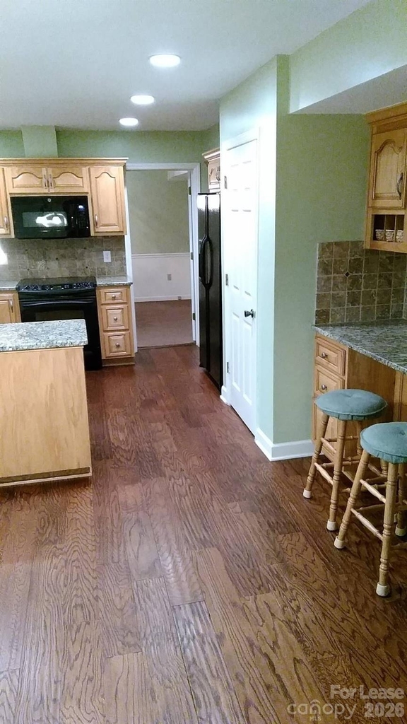 433 Raintree Drive - Photo 22